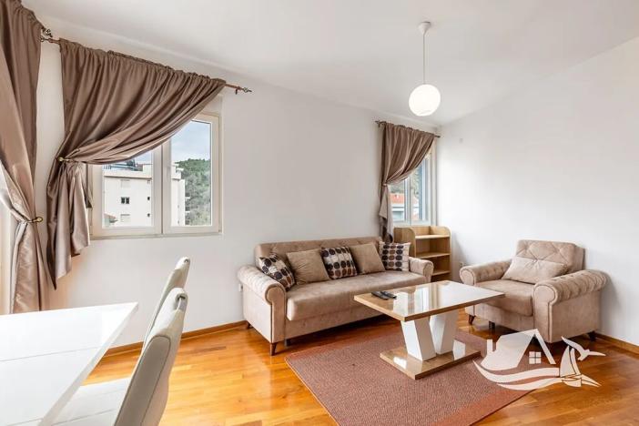 Prodej bytu 3+kk, Bečići, Černá Hora, 56 m2