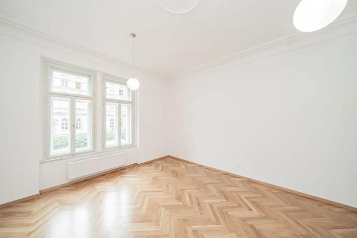 Pronájem bytu 2+kk, Praha - Vinohrady, Balbínova, 60 m2
