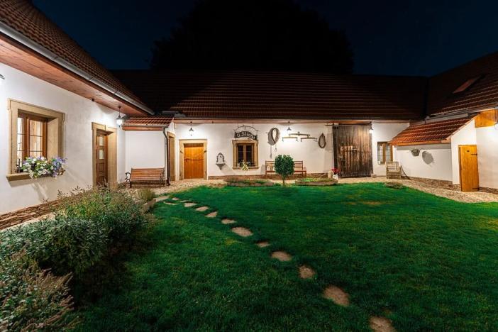 Prodej ubytování, Opatov, 500 m2