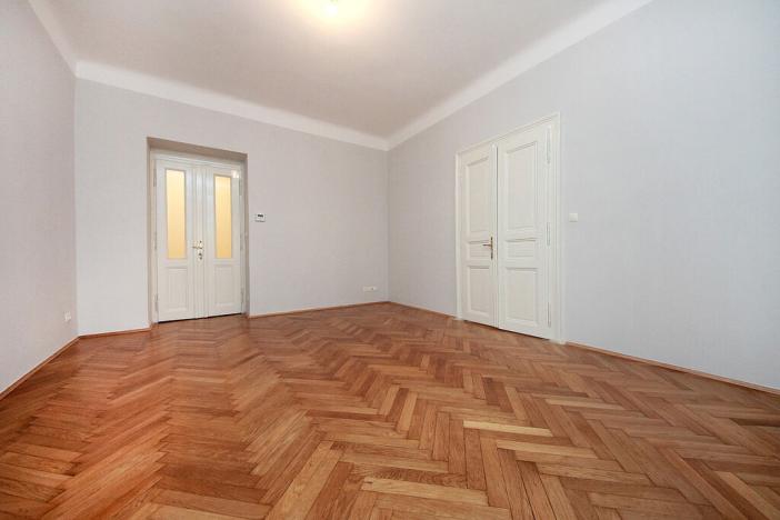 Pronájem bytu 4+1, Praha - Smíchov, Kořenského, 121 m2