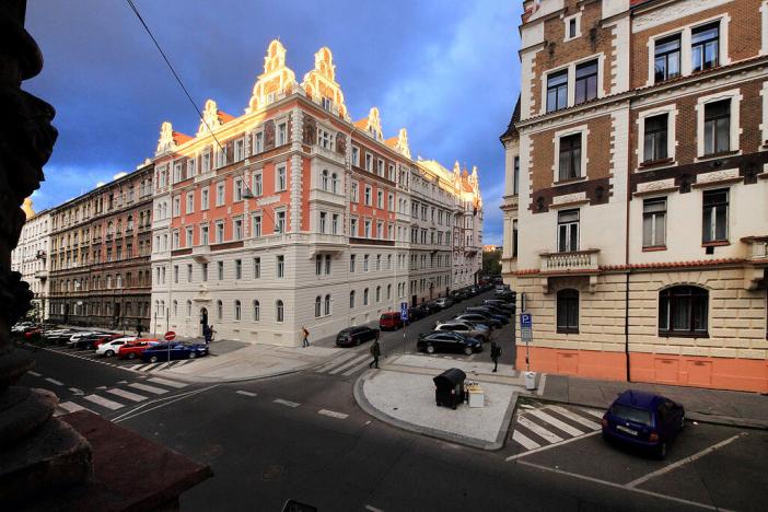 Pronájem bytu 4+1, Praha - Smíchov, Kořenského, 121 m2