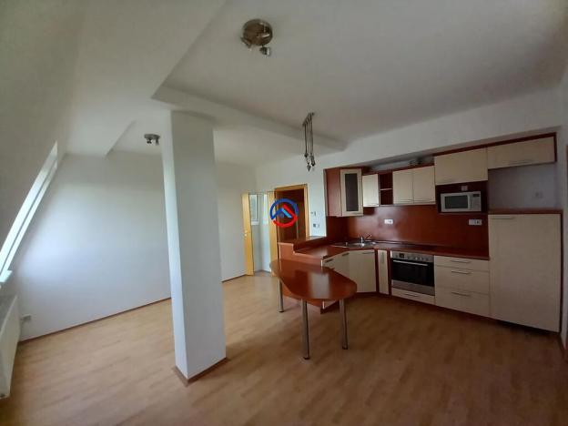 Pronájem bytu 2+kk, Olomouc, Bacherova, 52 m2