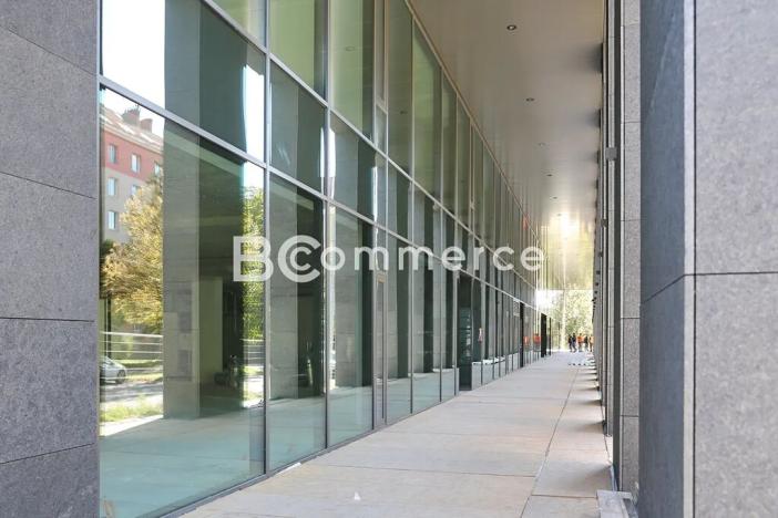 Pronájem kanceláře, Brno, 1733 m2