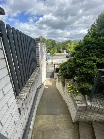 Prodej rodinného domu, Praha - Břevnov, Hošťálkova, 300 m2