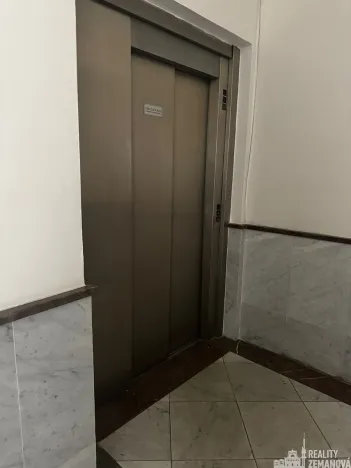 Pronájem bytu 2+1, Praha - Vinohrady, Jugoslávská, 65 m2