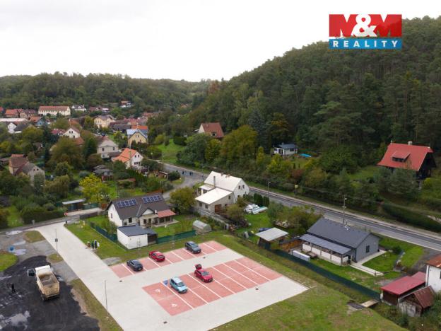 Prodej rodinného domu, Želízy, 640 m2