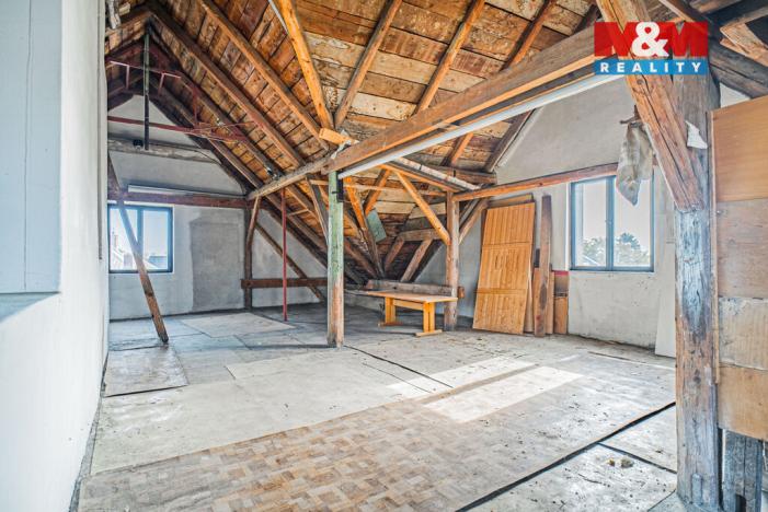 Prodej rodinného domu, Ostrava - Svinov, Leopolda Kříže, 350 m2