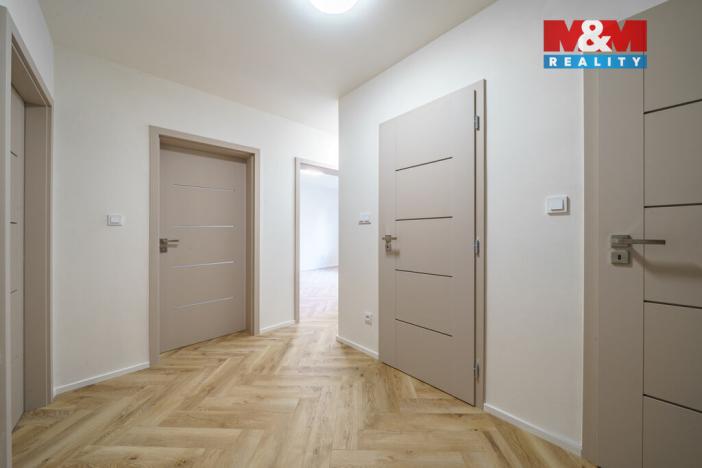 Prodej bytu 3+1, Kadaň, Komenského, 76 m2