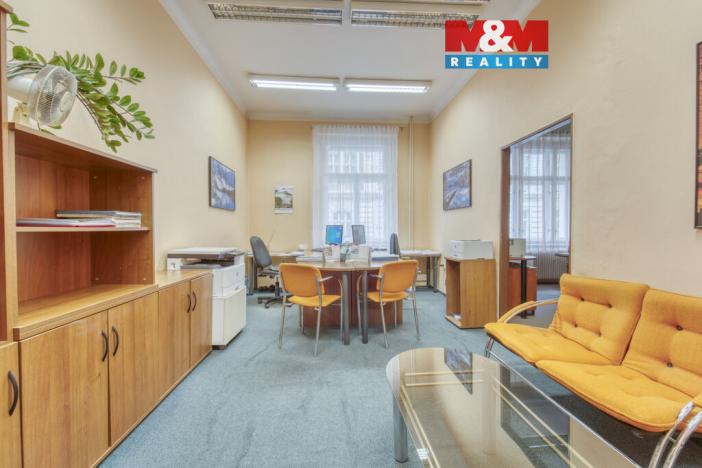Pronájem kanceláře, Plzeň - Jižní Předměstí, Nerudova, 68 m2