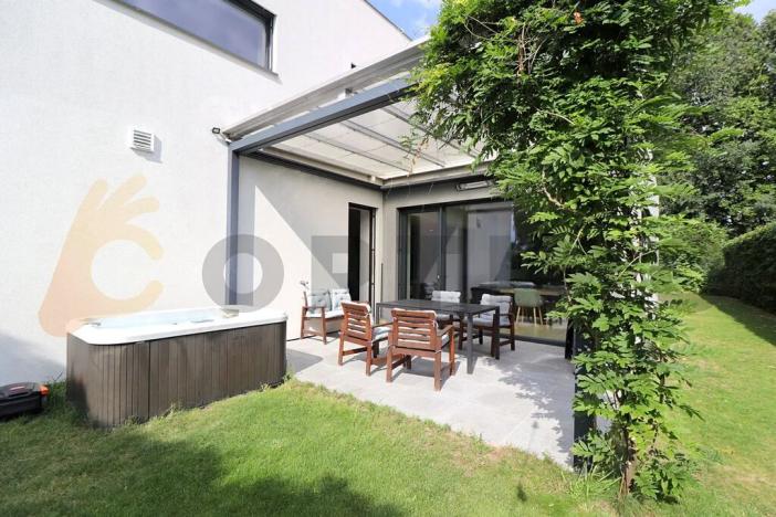 Prodej rodinného domu, Praha - Dolní Chabry, Počeradská, 332 m2