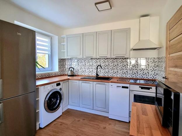 Prodej bytu 3+1, Hrobčice, 63 m2