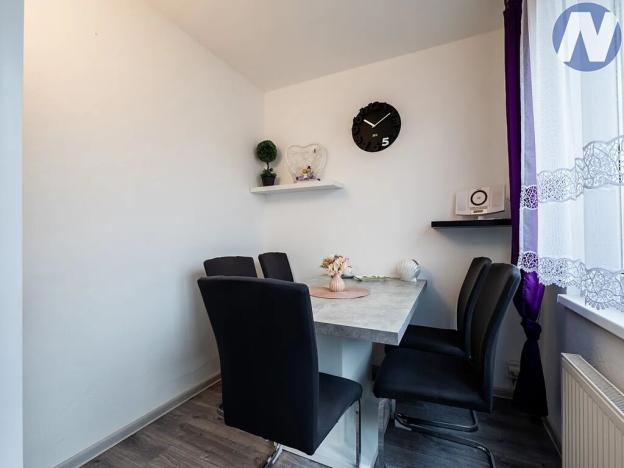 Prodej bytu 3+1, Prachatice, nám. Přátelství, 62 m2