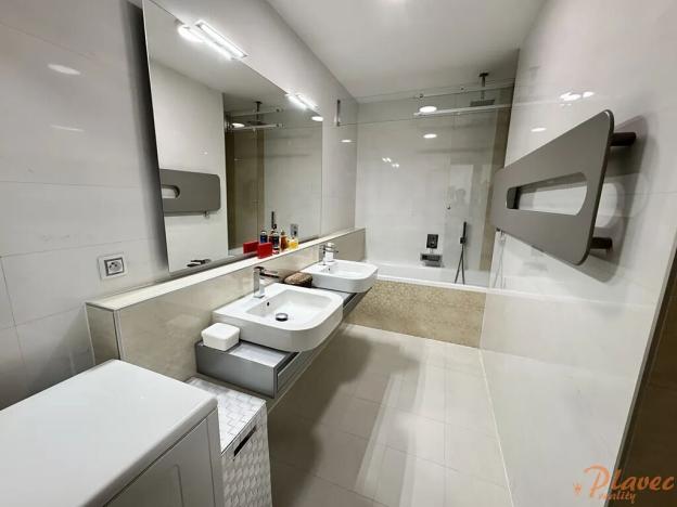 Prodej bytu 2+kk, Praha - Vršovice, Jerevanská, 77 m2