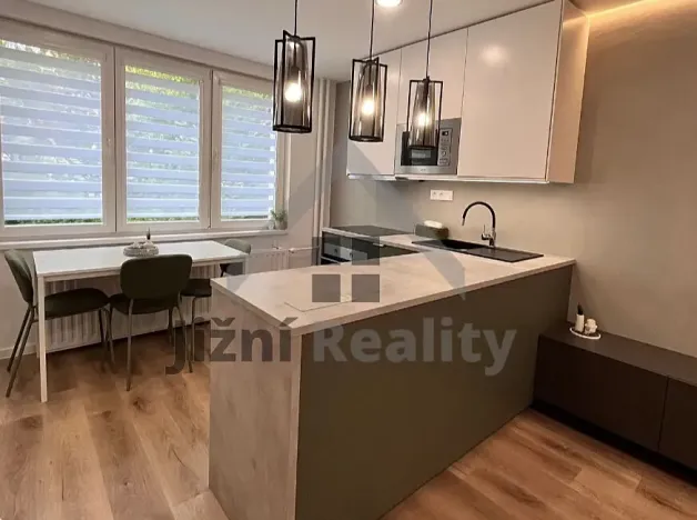 Prodej bytu 2+kk, Český Krumlov, 43 m2