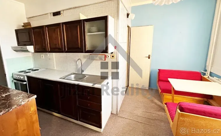 Prodej bytu 2+1, Horní Planá, Sídliště Míru, 57 m2