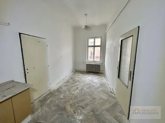 Prodej bytu 2+1, Broumov, Přadlácká, 66 m2