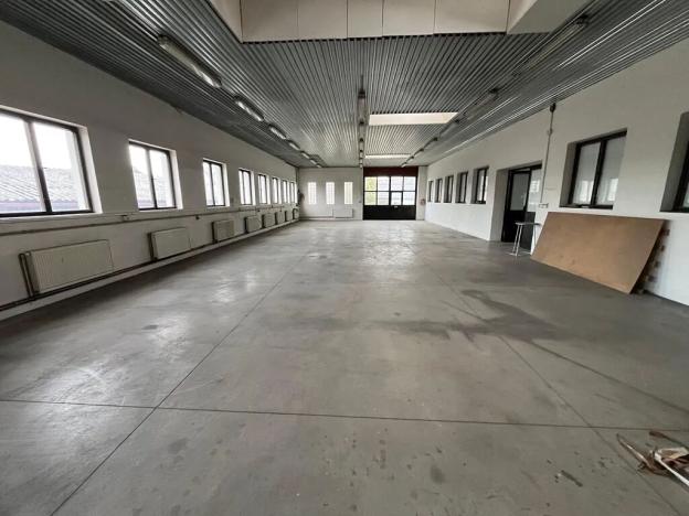 Pronájem skladu, Ledce, 207 m2