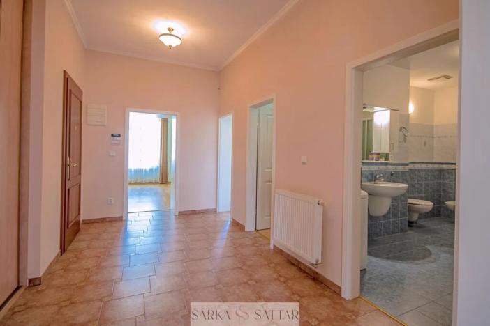 Prodej bytu 3+1, Praha - Nové Město, Masarykovo nábřeží, 130 m2