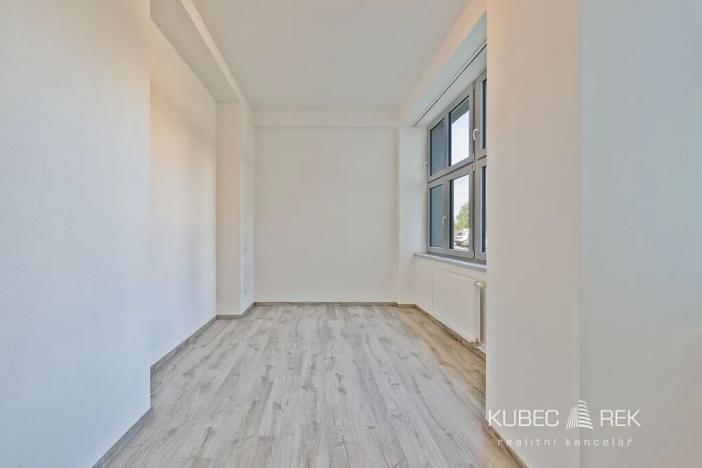 Prodej bytu 3+kk, Tábor, Kpt. Jaroše, 79 m2