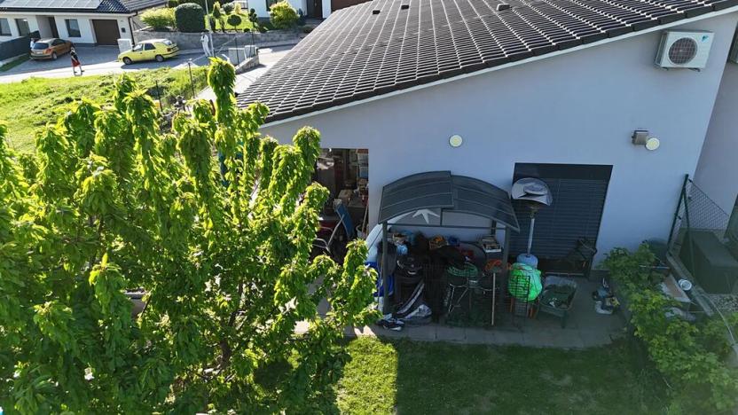 Prodej rodinného domu, Hajany, 105 m2