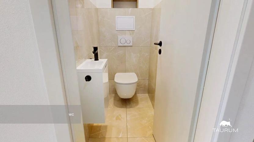 Prodej bytu 4+kk, Vochov, 81 m2