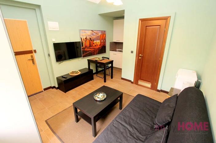 Pronájem bytu 1+kk, Praha - Žižkov, Cimburkova, 17 m2
