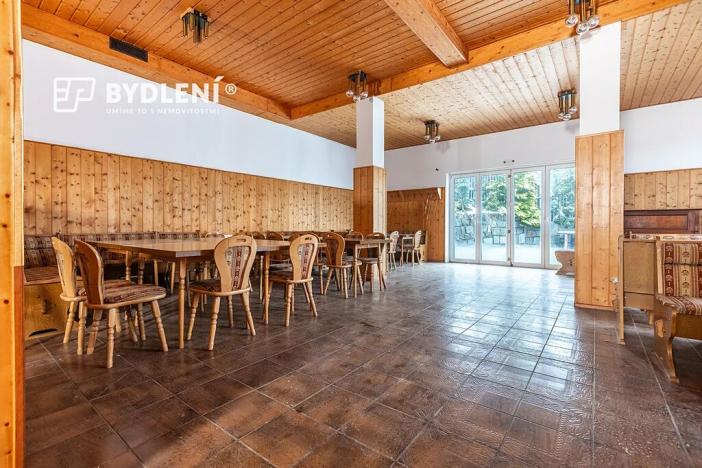 Prodej ubytování, Vysoká Pec, 1120 m2