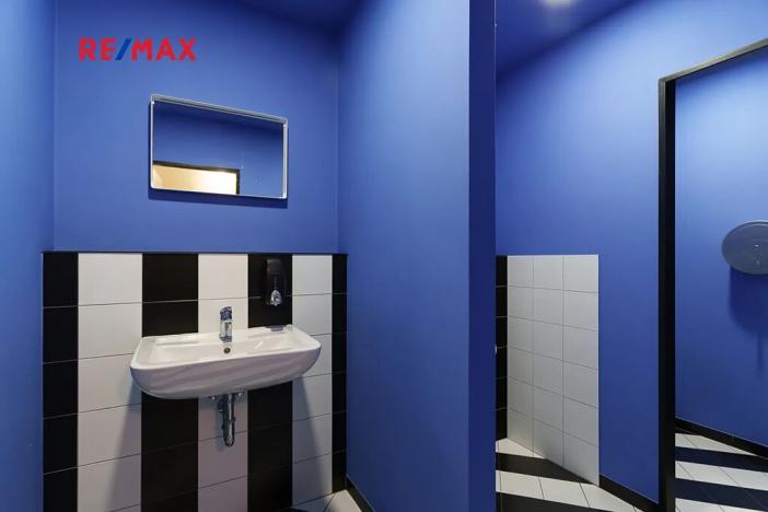 Pronájem restaurace, Praha - Smíchov, Křížová, 236 m2