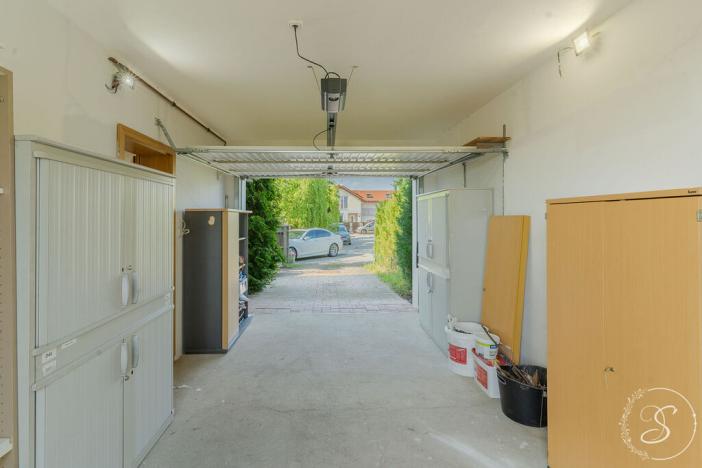 Prodej rodinného domu, Praha - Újezd nad Lesy, Lutínská, 220 m2