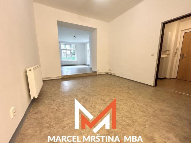 Pronájem bytu 1+kk, Hronov, T. G. Masaryka, 42 m2