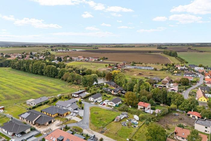 Prodej pozemku, Dubany, 793 m2