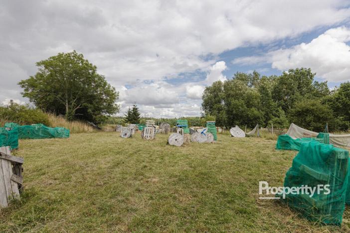 Prodej komerčního pozemku, Velká Dobrá, 15944 m2