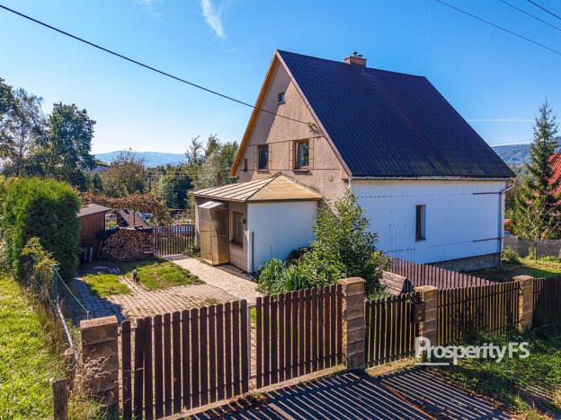 Prodej rodinného domu, Hrádek, 200 m2