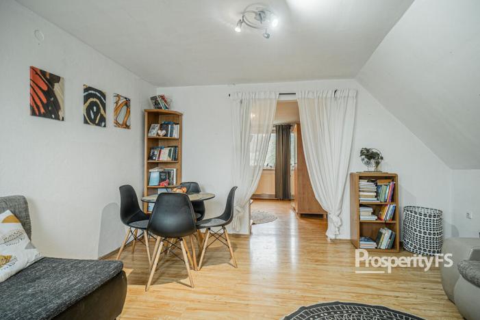 Prodej rodinného domu, Hrádek, 200 m2