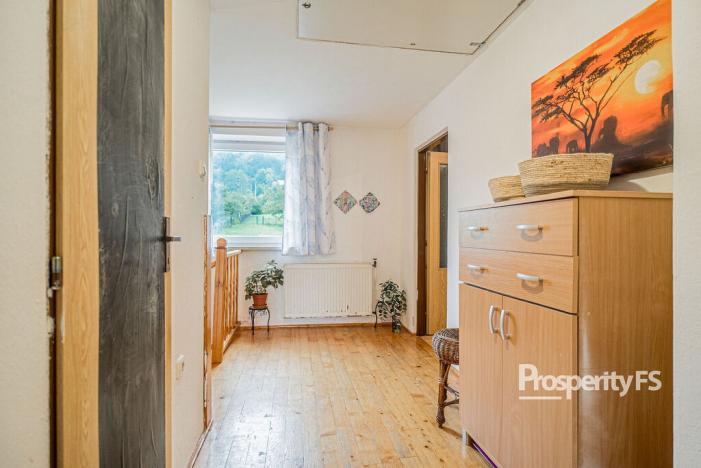 Prodej rodinného domu, Hrádek, 200 m2