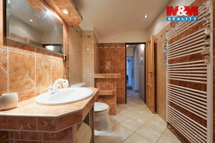 Prodej rodinného domu, Bouzov - Obectov, 200 m2