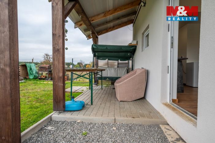 Prodej pozemku pro bydlení, Křenovice, 755 m2