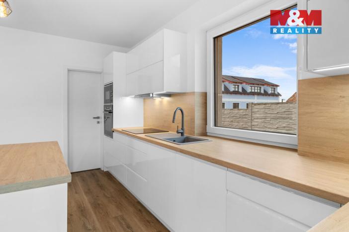 Prodej rodinného domu, Černuc, 87 m2