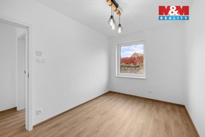 Prodej rodinného domu, Černuc, 87 m2