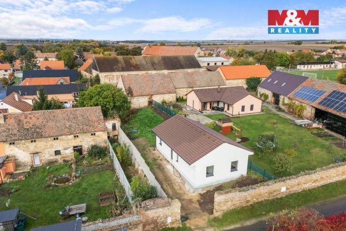 Prodej rodinného domu, Černuc, 87 m2