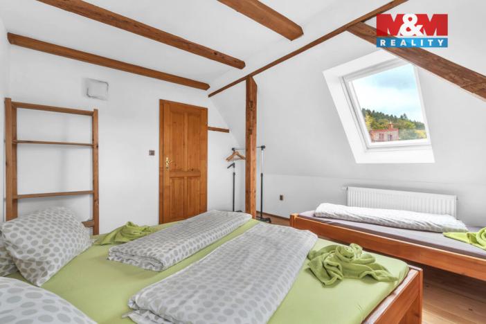 Prodej ubytování, Žacléř, Sadová, 151 m2