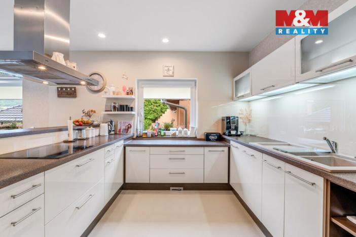 Prodej rodinného domu, Chuderov, 252 m2