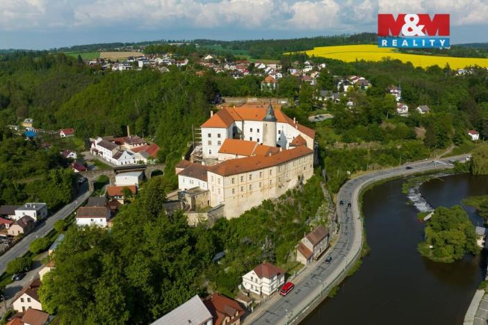Prodej rodinného domu, Ledeč nad Sázavou, Husovo náměstí, 333 m2