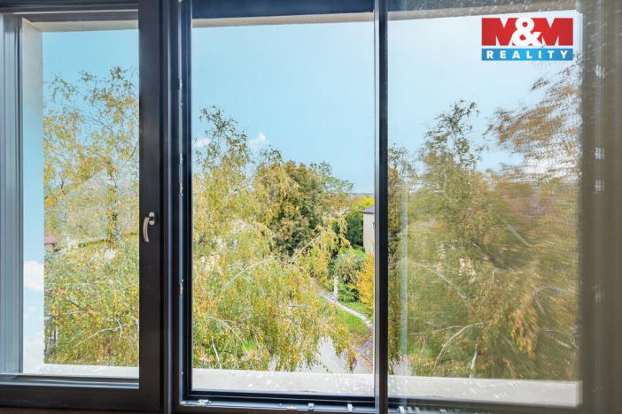 Prodej bytu 4+kk, Praha - Holyně, náměstí Pod lípou, 128 m2