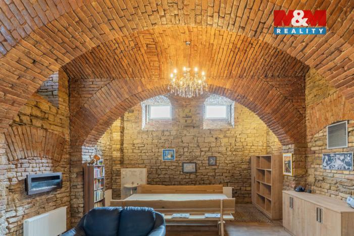 Prodej komerční nemovitosti, Kroměříž, Tovačovského, 106 m2