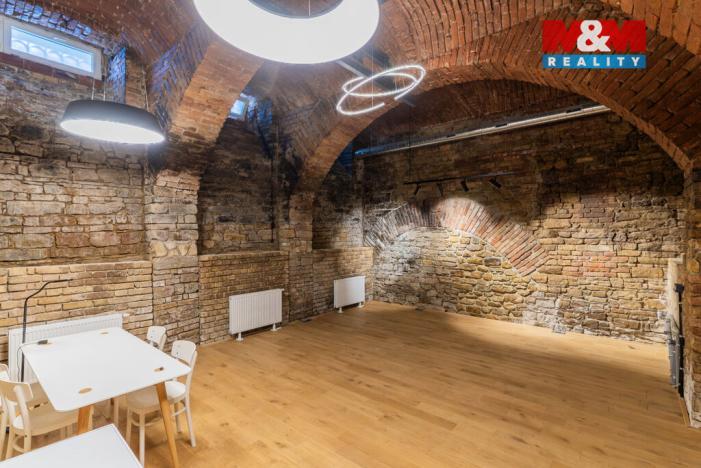 Prodej komerční nemovitosti, Kroměříž, Tovačovského, 43 m2