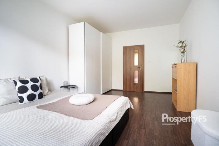 Prodej bytu 2+1, Kladno - Kročehlavy, Kosmonautů, 68 m2