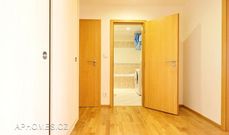 Prodej bytu 2+kk, Praha - Nusle, Na Pankráci, 58 m2