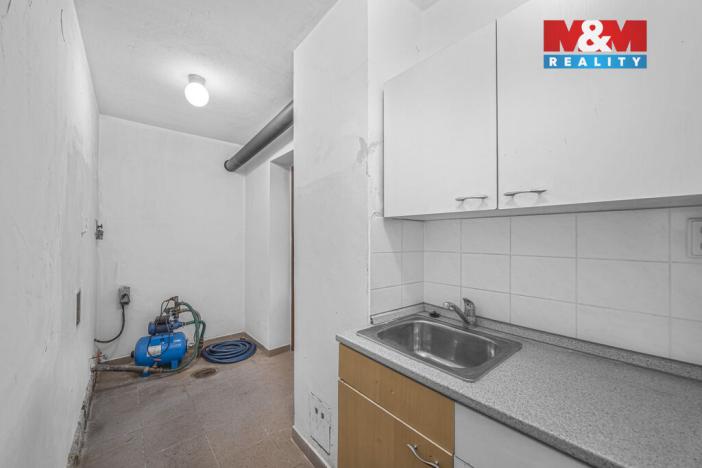 Prodej výrobních prostor, Rožnov, 122 m2