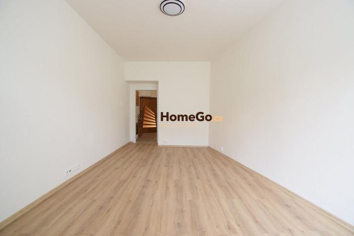 Pronájem bytu 1+kk, Praha - Nusle, Žateckých, 32 m2